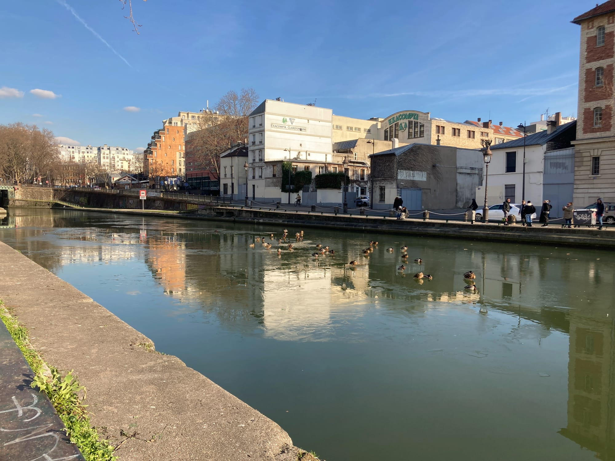 Ducks promenade on the iced-over Canal Saint Martin…I know the sky is blue here, but, believe me, it’s often grey—and cold!